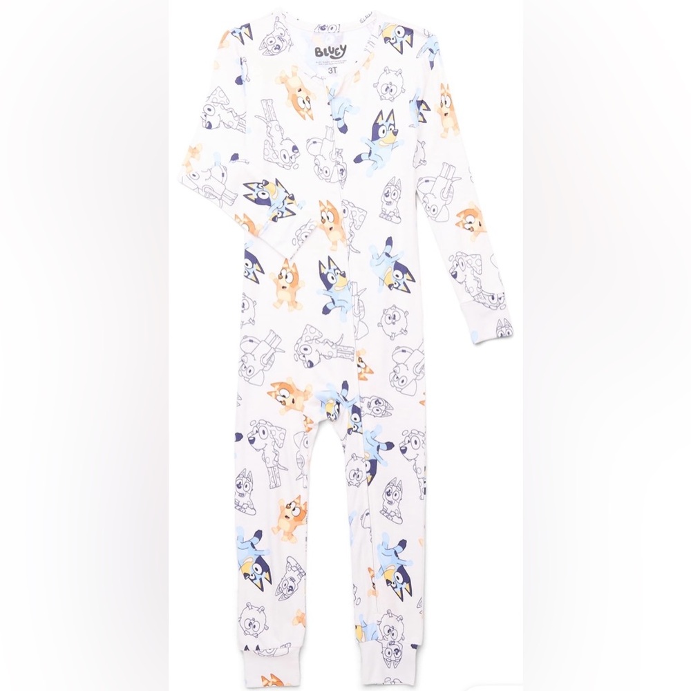 NWT Bluey sleeper